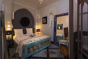Riad Lumière