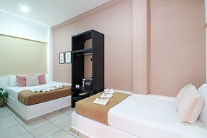 Hotel kinyahh