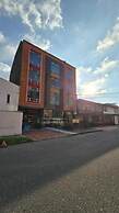 Hotel Castellana 100