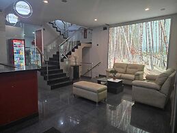 Hotel Castellana 100