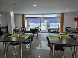 Hotel Castellana 100