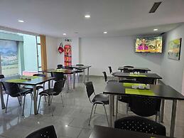 Hotel Castellana 100