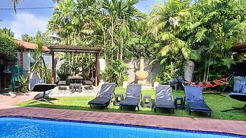 Palms Villa
