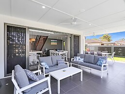 Adelong