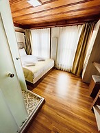 Qonaq Hotel