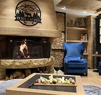 Hotel Petit Lacreu