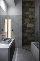 Art Suites Korai