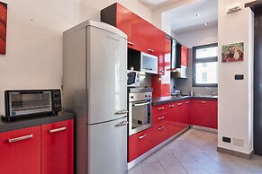 Vanchiglietta Colourful Apartment