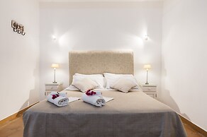STELLA DEL MARE APARTMENTS