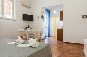 STELLA DEL MARE APARTMENTS