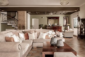 Amalthia Villa