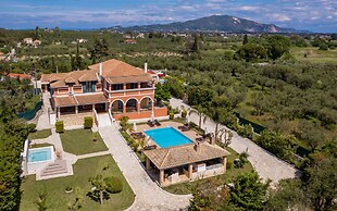 Amalthia Villa
