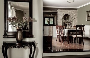 Amalthia Villa