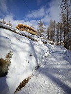 Chalet Annapurna Winter Suite