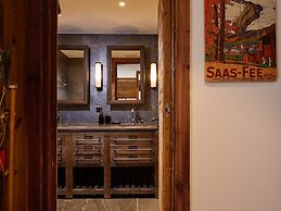 Chalet Annapurna Winter Suite