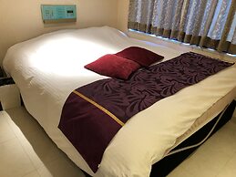 Hotel U