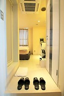 Hotel U