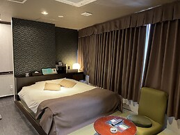 Hotel U