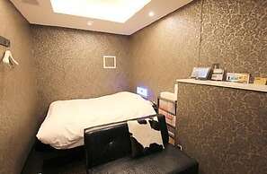 Hotel U