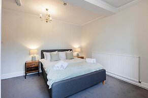 OYO Blenheim House