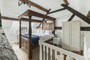 OYO Blenheim House
