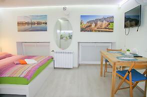 Antresol Apartments