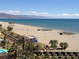Evenia Zoraida Resort