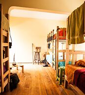 Econunay Hostels
