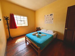 Econunay Hostels