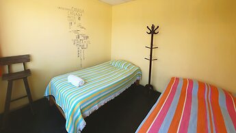Econunay Hostels
