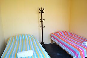 Econunay Hostels