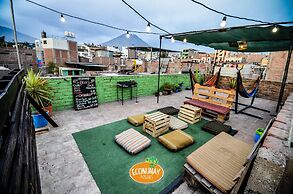 Econunay Hostels