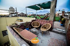Econunay Hostels