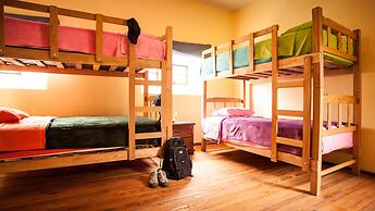 Econunay Hostels
