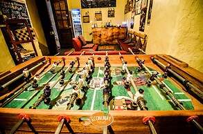 Econunay Hostels