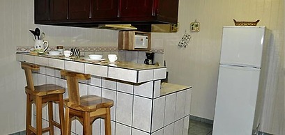 Prado Inn & Suites