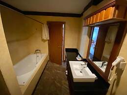 Oruseeey Hotel