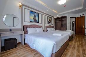 The Art - Win Hotel