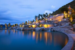 Mercure Nha Trang Beach