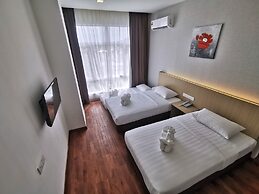 Green World Hotel