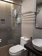 Lumut Hotel