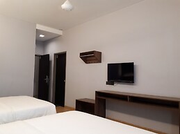 Lumut Hotel