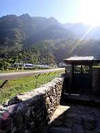 Lukla Airport Resort, Lukla