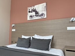 Furor Hotel