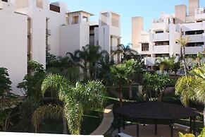 Beach Apartment - Private Pool