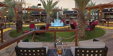 Noah's Ark Deluxe Hotel & Spa