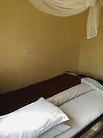 Sir James Hotel