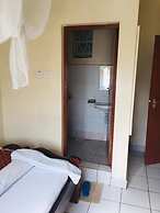 Sir James Hotel