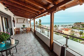 Aqua Mare Sea Side