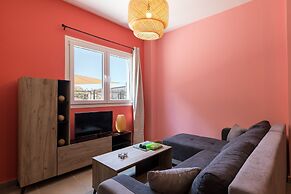 Local Hostel & Suites
